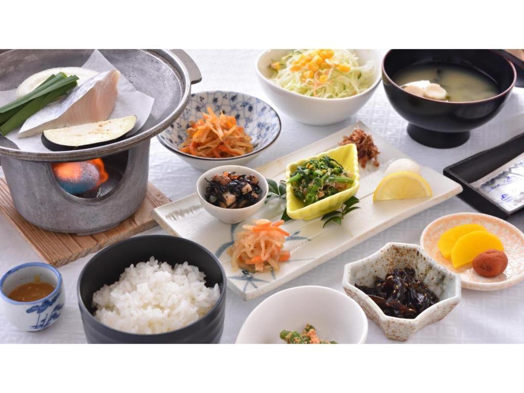 足折温泉足折Sunnyside酒店 Tosashimizu 外观 照片